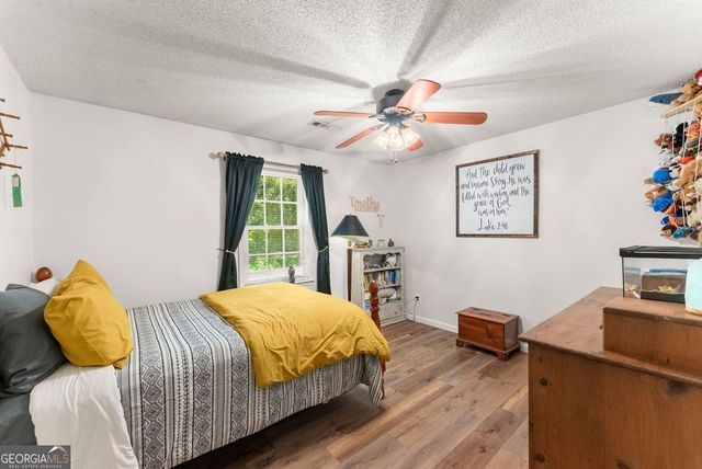 278 Oakwood Place, Mount Airy, GA 30563