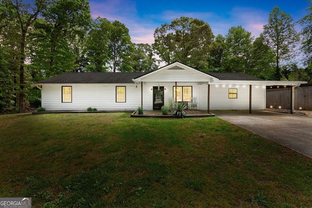 278 Oakwood Place, Mount Airy, GA 30563