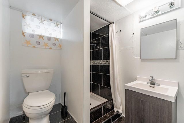 419 THEODORE Street, Loves Park, IL 61111