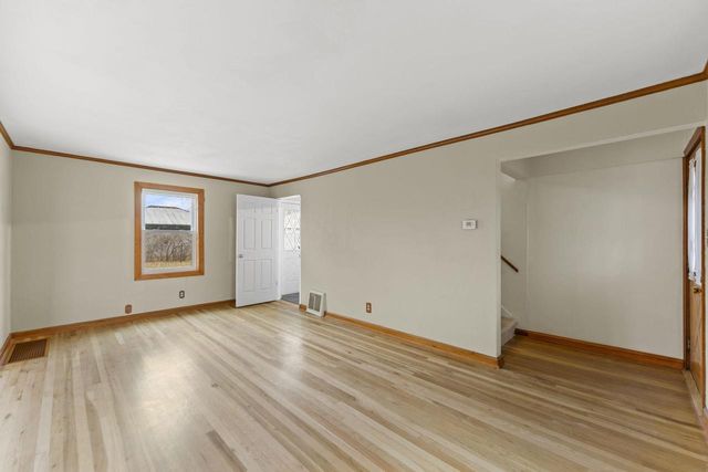 419 THEODORE Street, Loves Park, IL 61111