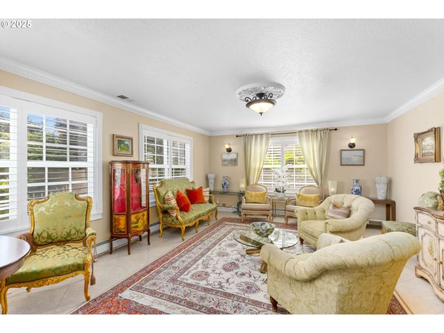 1505 COUNTRY CLUB Rd, Lake Oswego, OR 97034