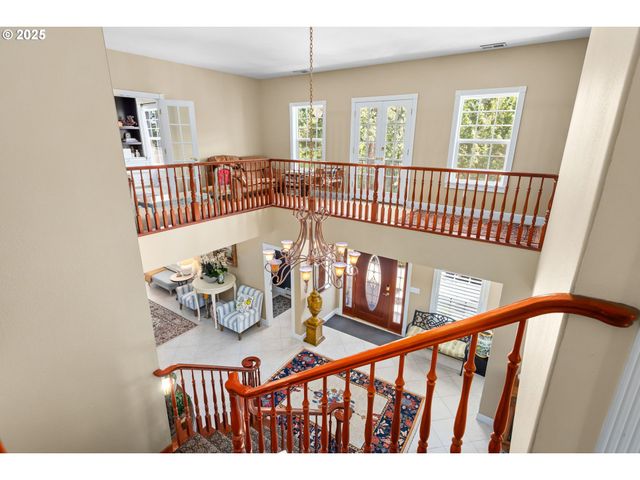 1505 COUNTRY CLUB Rd, Lake Oswego, OR 97034