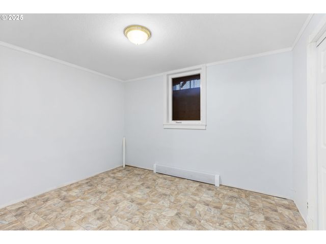 1505 COUNTRY CLUB Rd, Lake Oswego, OR 97034