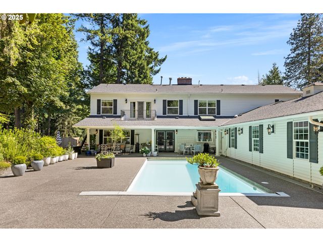 1505 COUNTRY CLUB Rd, Lake Oswego, OR 97034