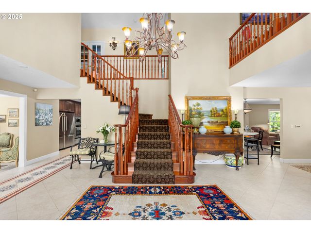 1505 COUNTRY CLUB Rd, Lake Oswego, OR 97034