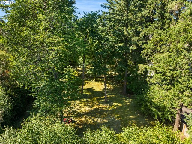 1505 COUNTRY CLUB Rd, Lake Oswego, OR 97034
