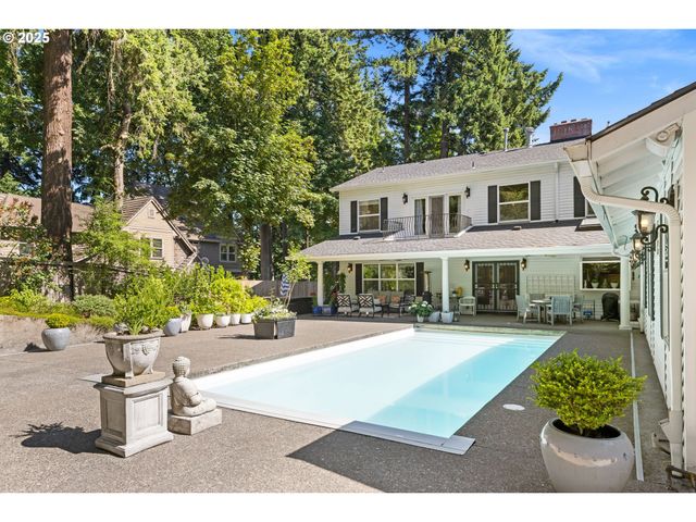 1505 COUNTRY CLUB Rd, Lake Oswego, OR 97034