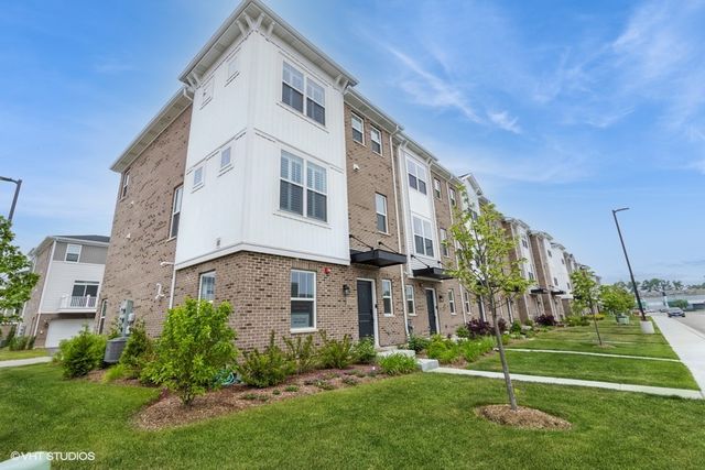 1533 Executive Way, Des Plaines, IL 60018