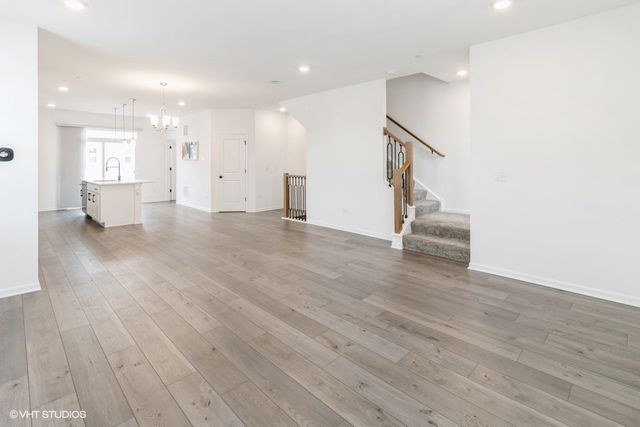 1533 Executive Way, Des Plaines, IL 60018
