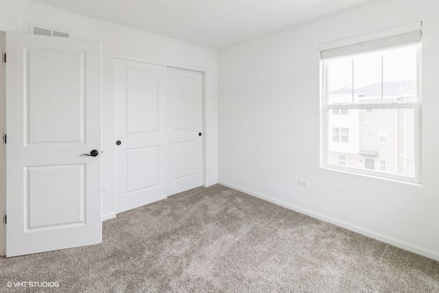 1533 Executive Way, Des Plaines, IL 60018