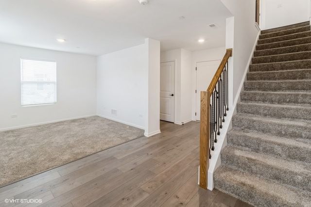 1533 Executive Way, Des Plaines, IL 60018