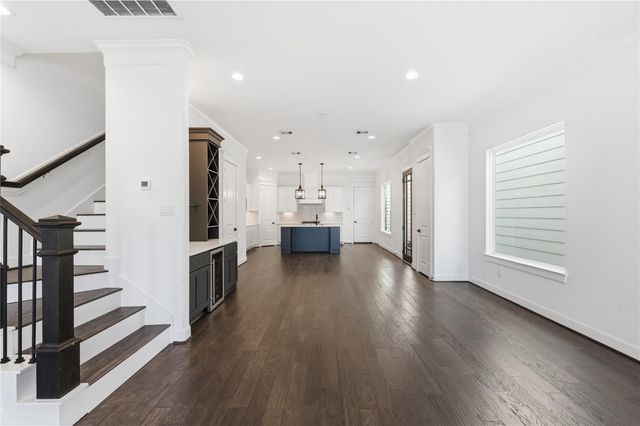 819 W 19th Street, Houston, TX 77008