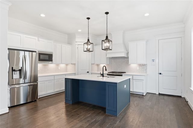 819 W 19th Street, Houston, TX 77008