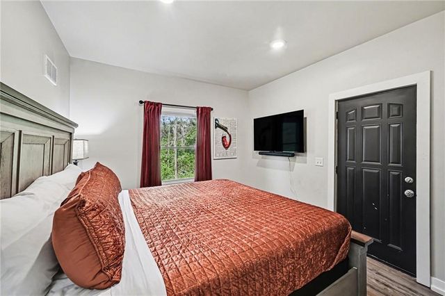 601 Kaw Drive, Edwardsville, KS 66111