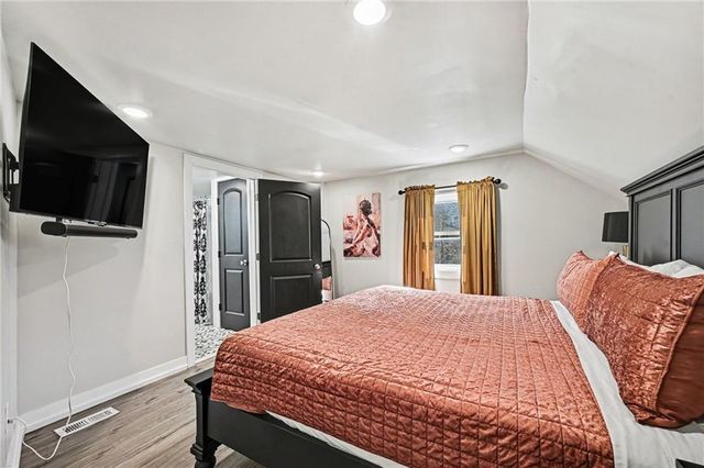 601 Kaw Drive, Edwardsville, KS 66111