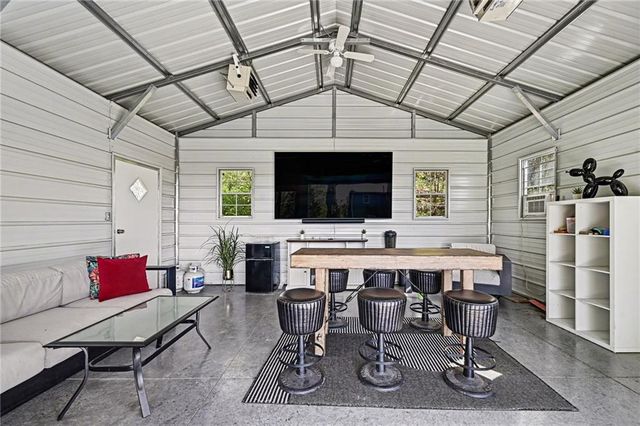 601 Kaw Drive, Edwardsville, KS 66111