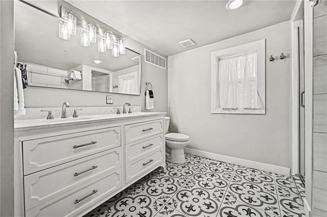 601 Kaw Drive, Edwardsville, KS 66111