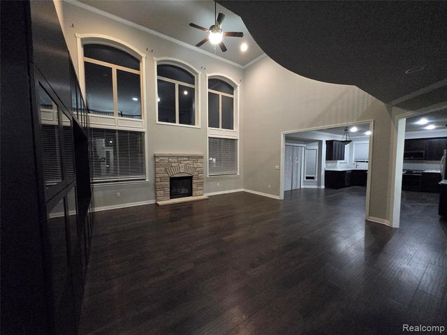 15342 Amberfield Drive, Macomb, MI 48042