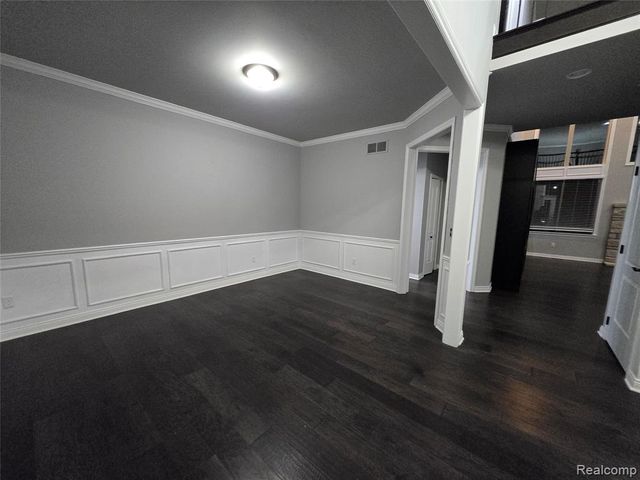 15342 Amberfield Drive, Macomb, MI 48042