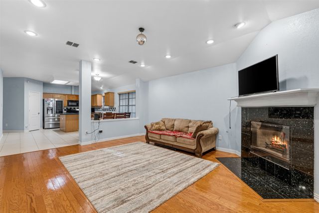 1007 Summerbrook Drive 22, Euless, TX 76040