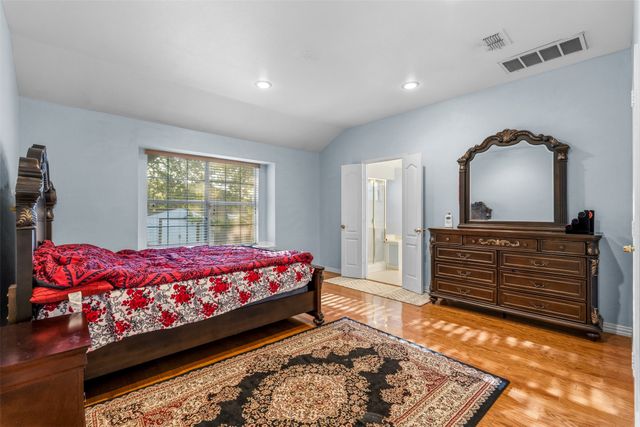 1007 Summerbrook Drive 22, Euless, TX 76040