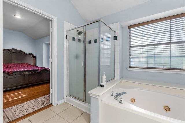 1007 Summerbrook Drive 22, Euless, TX 76040