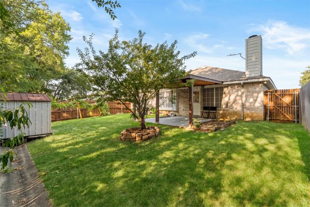 1007 Summerbrook Drive 22, Euless, TX 76040