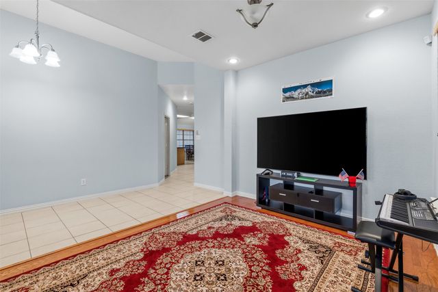 1007 Summerbrook Drive 22, Euless, TX 76040