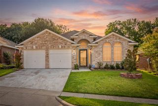 1007 Summerbrook Drive 22, Euless, TX 76040