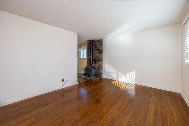 407 Bell Street, Paris, KY 40361