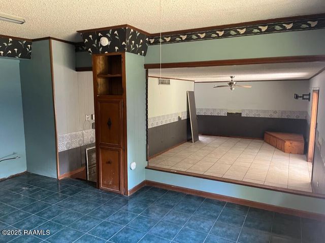 2515 Erath Street, New Iberia, LA 70560