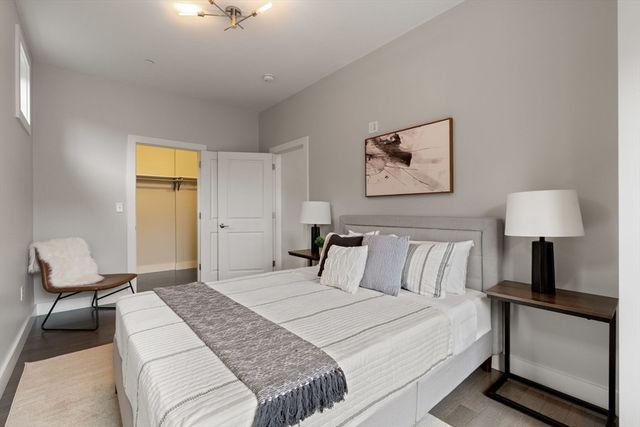 57 Pitman St 2A, Somerville, MA 02143