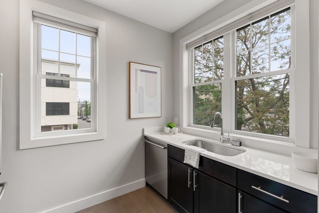 57 Pitman St 2A, Somerville, MA 02143