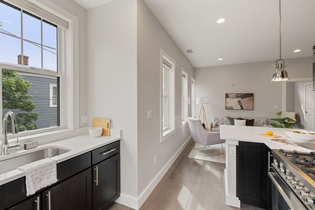 57 Pitman St 2A, Somerville, MA 02143