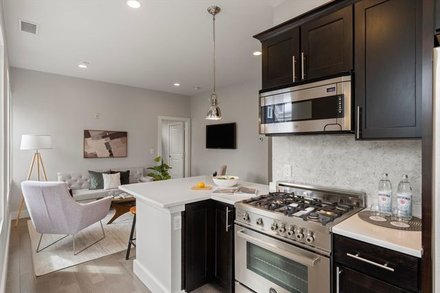 57 Pitman St 2A, Somerville, MA 02143