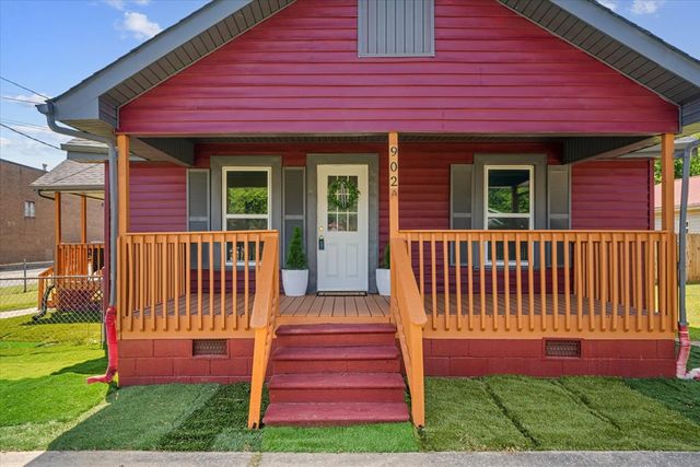 902 Mattie Drive, Dalton, GA 30721