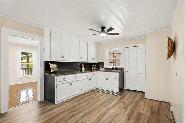 902 Mattie Drive, Dalton, GA 30721
