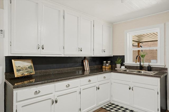 902 Mattie Drive, Dalton, GA 30721