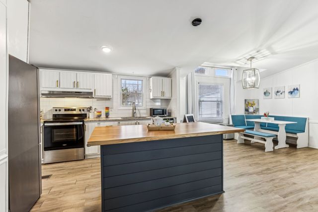 511 Central Ave, Chapel Hill, TN 37034