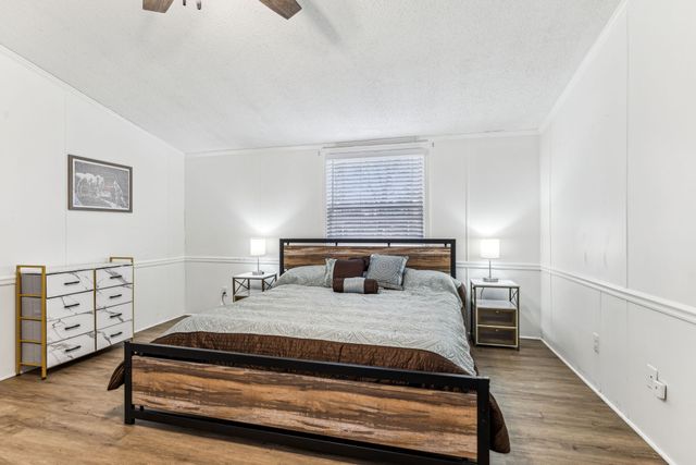 511 Central Ave, Chapel Hill, TN 37034