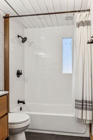 511 Central Ave, Chapel Hill, TN 37034