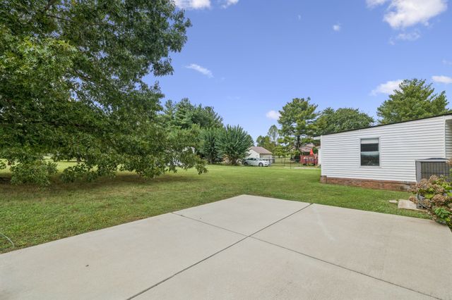 511 Central Ave, Chapel Hill, TN 37034