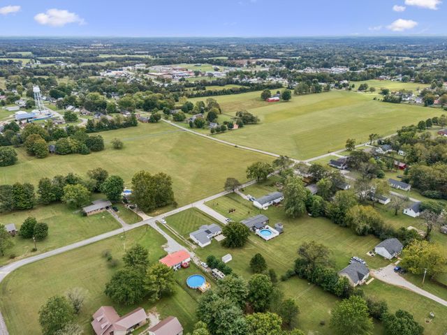 511 Central Ave, Chapel Hill, TN 37034