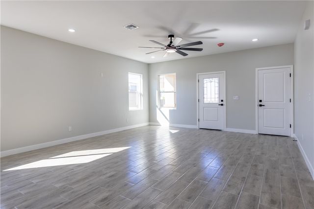 1924 Surf And Sand Drive, Bullhead City, AZ 86442