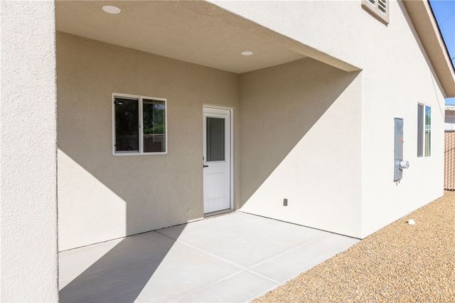 1924 Surf And Sand Drive, Bullhead City, AZ 86442