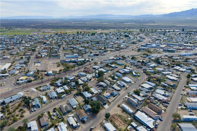 1924 Surf And Sand Drive, Bullhead City, AZ 86442