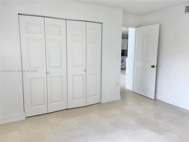 2740 W 62nd St 203, Hialeah, FL 33016