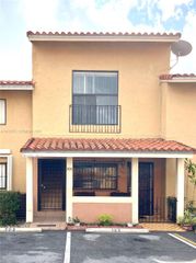 2740 W 62nd St 203, Hialeah, FL 33016