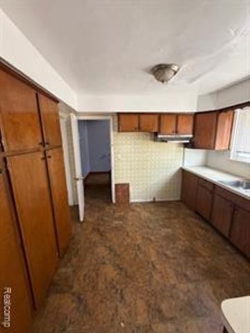 14150 Fairmount Drive, Detroit, MI 48205