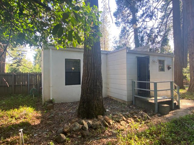 11314 Squirrel Creek Rd, Grass Valley, CA 95945